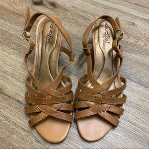 Natural Soul from Naturalizer Women Brown Wedge Heels Leather Upper Size 7M
